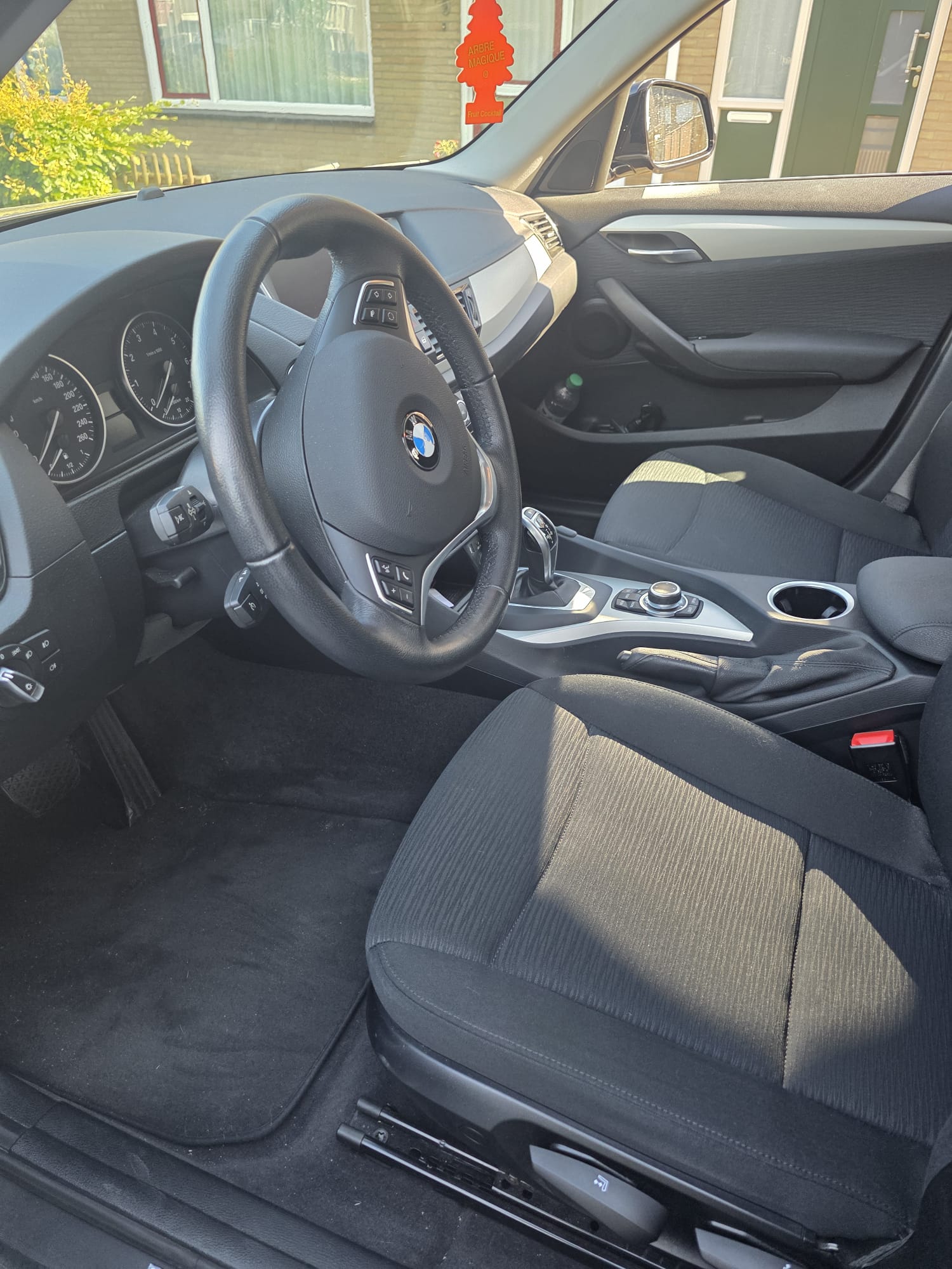 Interieur voor reiniging — BMW X1